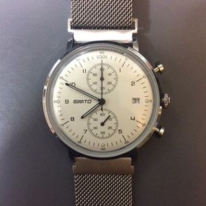 Minimalist style chronograph